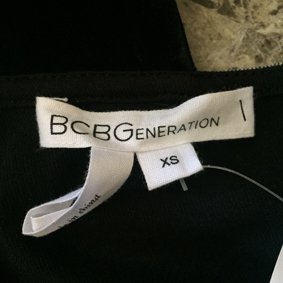 BCBG Black & Grey Zebra Animal Print Bodycon Dress - Picture 6 of 7